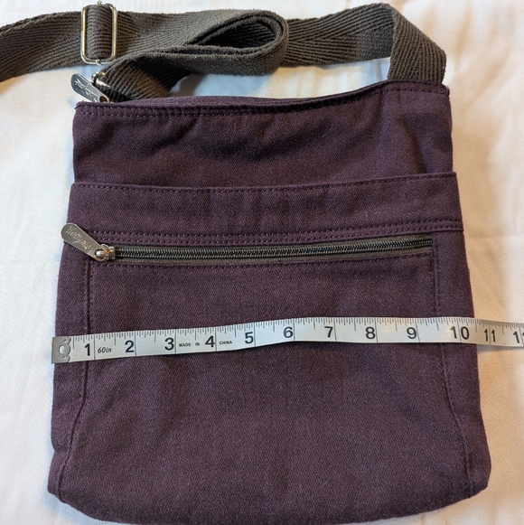 Ladies Thirty One Crossbody Plum Bag/Purse - Picture 9 of 12
